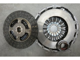Kit embrayage Hilux KDN165/70 2001-2005