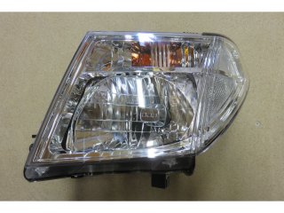 Optique avant gauche Nissan Navara D40 et Pathfinder 2005-2010