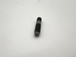 Goujon prisonnier entre turbo et collecteur d'échappement HDJ80 HDJ100 HJ61