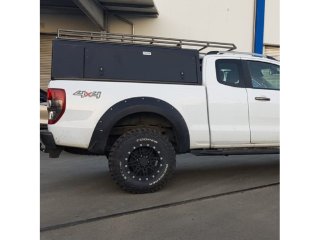 Hardtop Explorer noir lisse Ford Ranger super cab 2012-2022 Alu-Cab