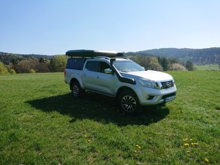 Hardtop Contour noir/ lisse sans fenêtre latérale pour Nissan Navara NP30 EU 2015+ double cabine Alu-Cab