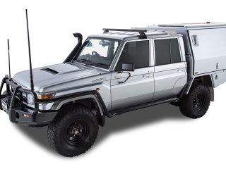 Kit 1 barre de toit noire Heavy Duty 1500mm avec pieds RL110 Toyota Land Cruiser série 79 2007-