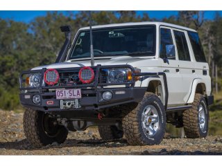 Deluxe Winch bar ARB Toyota LC70 76/78/79 >07 ac elarg.
