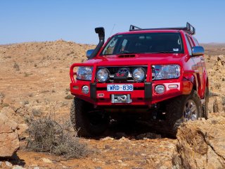 W/BAR HILUX 05-11 FLARES AF2O