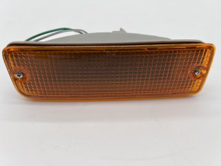 Clignotant avant droit Hilux 1988-1997 et 4Runner avant 07/1992