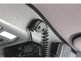 Crochet de maintien pour câble de microphone destiné aux consoles de toit 4WD Interiors