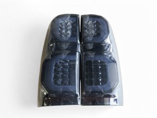 Paire de feux arrières à leds fumés Hilux Vigo - design dernière génération