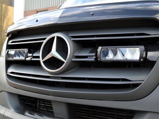 Kit intégration calandre Lazer Triple-R Elite pour Mercedes Sprinter W907 2018+