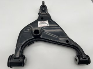 Triangle de suspension inférieur avant droit Hilux Revo
