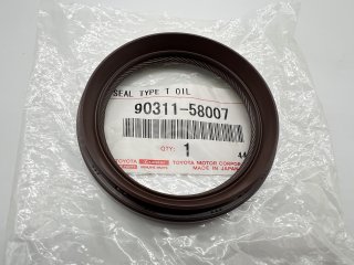 Joint spi vilebrequin sur carter de distribution HDJ80 HDJ100 HZJ7