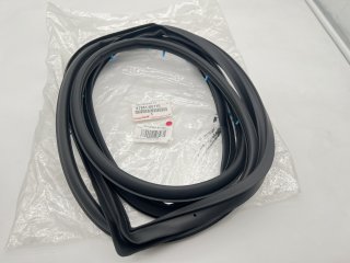 Joint de porte avant droit HZJ7 GRJ7 1999+