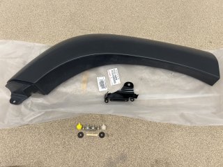 Elargisseur aile arrière droite HDJ80 24s
