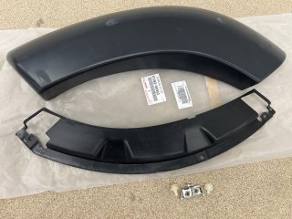 Elargisseur d'aile porte arrière gauche HDJ80 24s