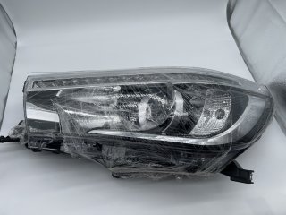 Optique avant gauche réglage électrique leds Toyota Hilux Revo 2016-2018