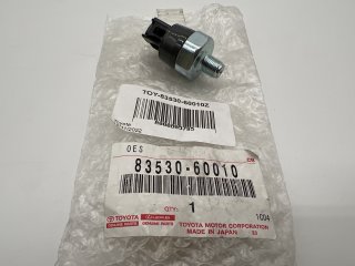 Sonde de pression huile Land Cruiser KDJ9 KDJ12 et Hilux Vigo