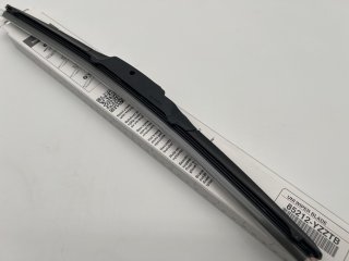 Balai essuie glace droit Hilux Revo