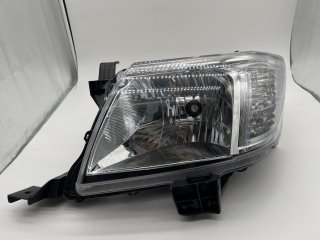 Optique avant gauche Hilux Vigo 2012-2015 - Réglage manuel ou électrique
