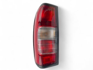 FEU ARG NAVARA D22 1998-2001 AVEC ANTIBROUILLARD