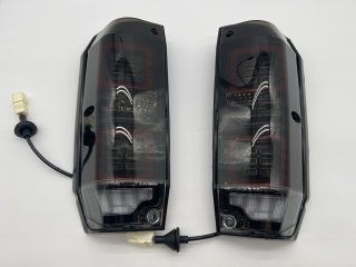 Feux arrière leds fumés pour Land Cruiser HZJ76 GRJ76 - La paire