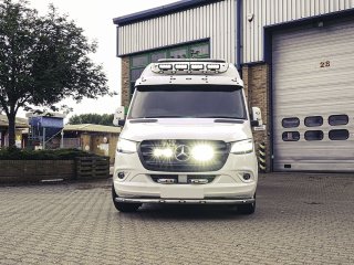 Kit intégration calandre Lazer Mercedes Sprinter (2018+) - Triple-R 750