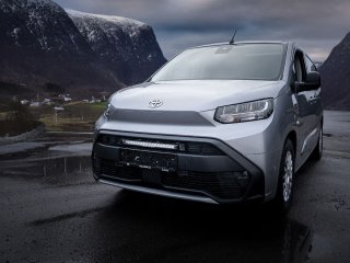 Kit intégration calandre Lazer Toyota Proace City (2023+) - Linear-18 Elite+