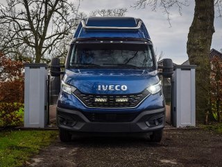 Kit intégration calandre Lazer Iveco Daily (2019-2021) - Triple-R 750 Standard