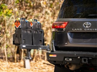 Porte jerrican gauche Kaymar Toyota pour Land Cruiser 300