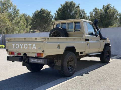 TOYOTA LC GRJ79 SIMPLE CAB BEIGE