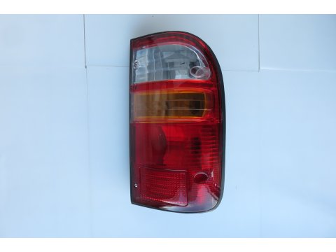FEU ARD HILUX 02-05