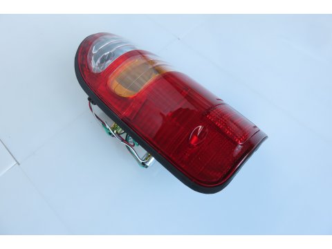FEU ARG HILUX 02-05