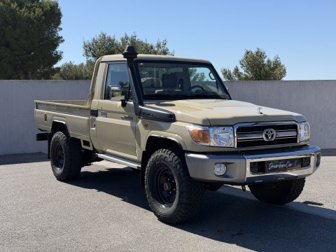 TOYOTA LC GRJ79 SIMPLE CAB BEIGE