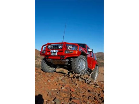 Pare chocs avant ARB Winch Bar pour Hummer H3