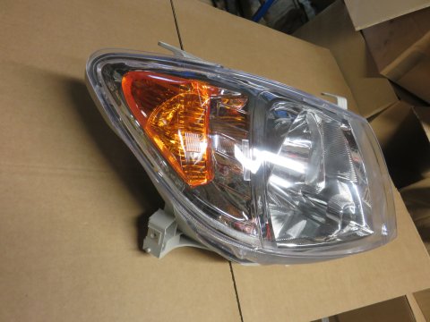 OPTIQUE AVD HILUX 2005-2008