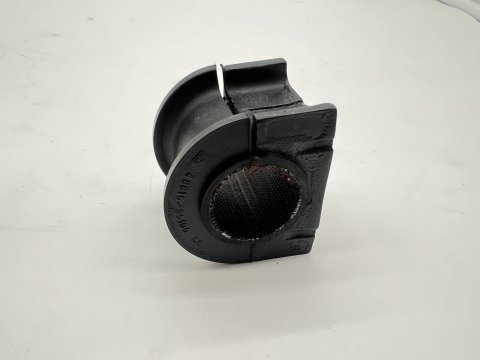Silent bloc cavalier de barre stabilisatrice avant KZJ9 KDJ9