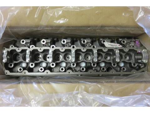 Culasse nue Land Cruiser HDJ80 12s - avec guides de soupapes