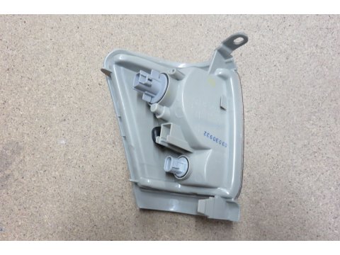 CLIGNOTANT AVG HILUX 98-02