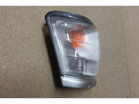 CLIGNOTANT AVD HILUX 98-02