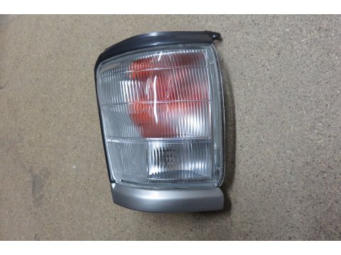 CLIGNOTANT AVD HILUX 98-02