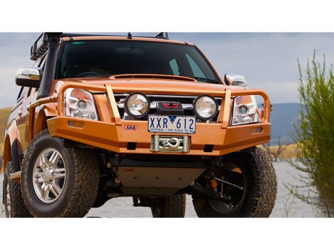 Pare chocs Winch Bar Dmax après 07