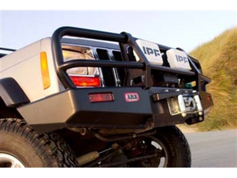 Pare chocs Winch Bar Cherokee XJ 97-02