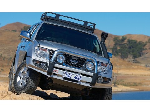 Pare chocs Sahara Bar Navara D40 R51