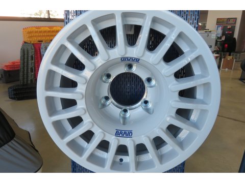 Jante Alu Braid Winrace Blanche 7x16 6x139 7 ET20 L200 KB4