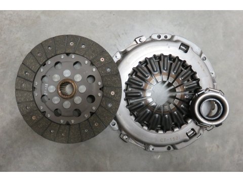 KIT EMBRAYAGE RAV4 D4D 115CH