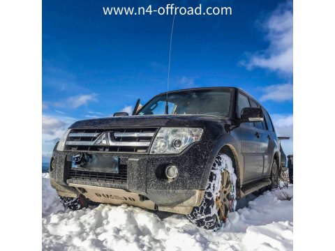 Ski de protection avant en aluminium de 8mm pour Mitsubishi Pajero IV après 2007 N4-Offroad