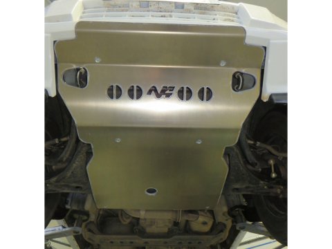 Ski de protection avant en aluminium de 8mm pour Mitsubishi Pajero IV après 2007 N4-Offroad