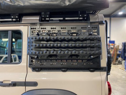 Plaque porte tout MOLLE N4-Offroad aile arrière Gauche pour Ineos Grenadier