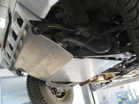 Ski de protection avant en aluminium de 8mm pour Mitsubishi Pajero V2 V4 1991-2003 N4-Offroad