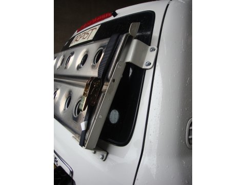 Support de plaques à sable sur le hayon pour Toyota HDJ100 N4-Offroad