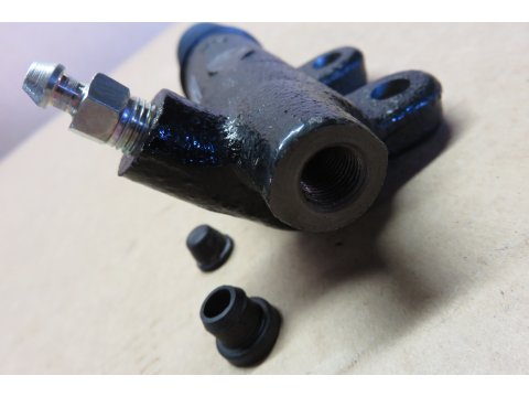 RECEPTEUR EMBRAYAGE HDJ80 12S