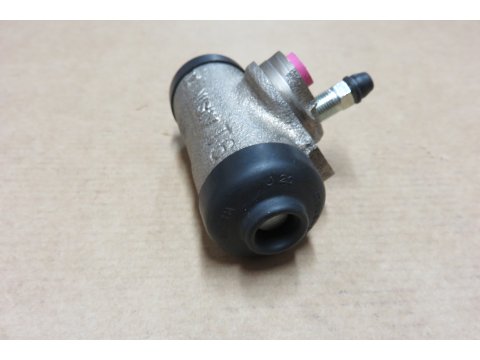 Cylindre de roue AR LJ7 < 01/90